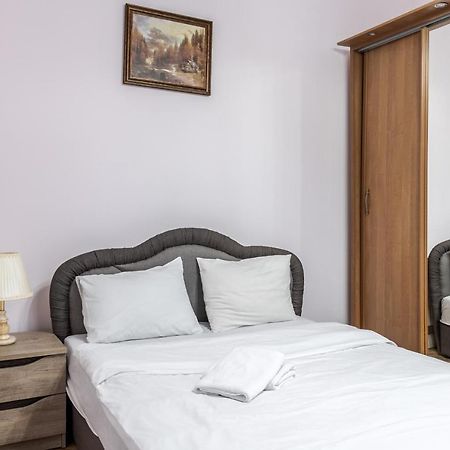 Striltsiv Apartment Lviv Kültér fotó