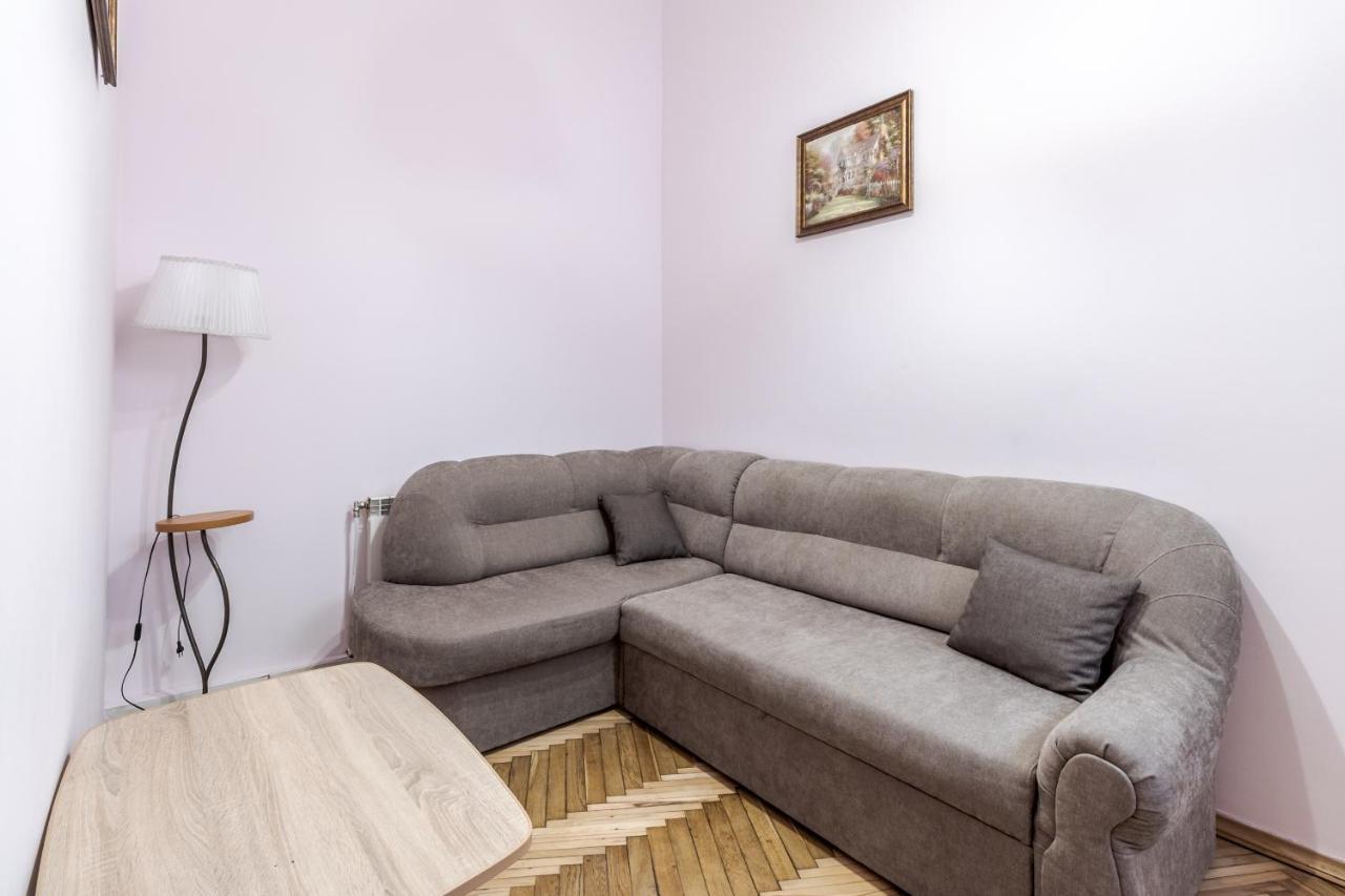 Striltsiv Apartment Lviv Kültér fotó