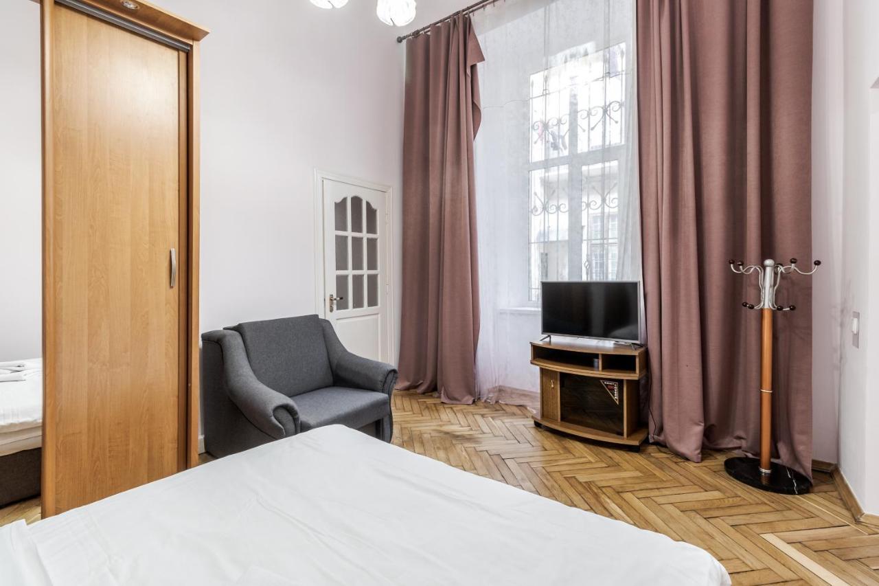 Striltsiv Apartment Lviv Kültér fotó