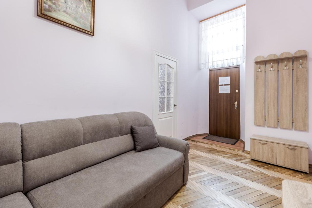 Striltsiv Apartment Lviv Kültér fotó